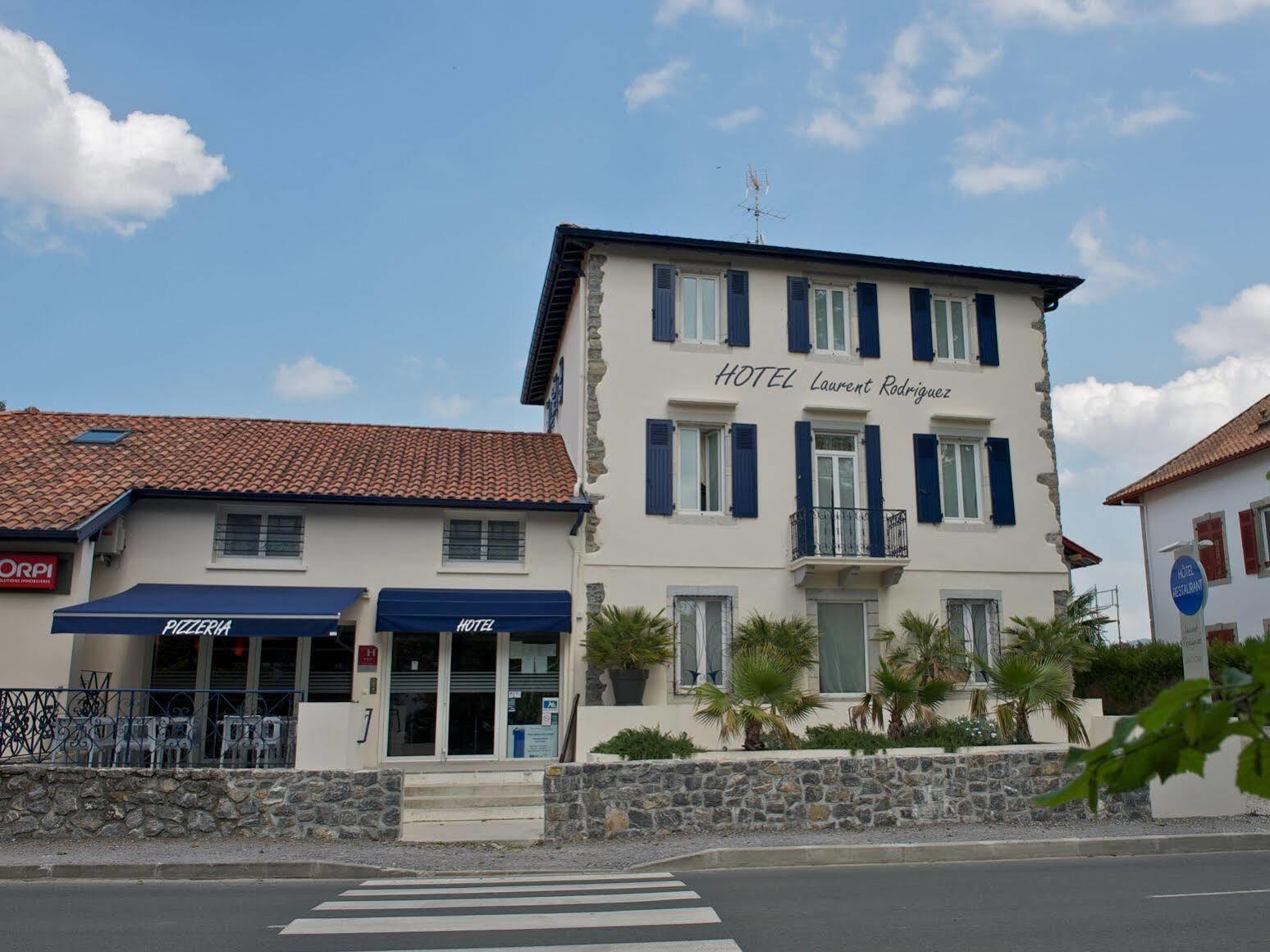 Hotel Logis Laurent Rodriguez Cambo-les-Bains Exterior foto